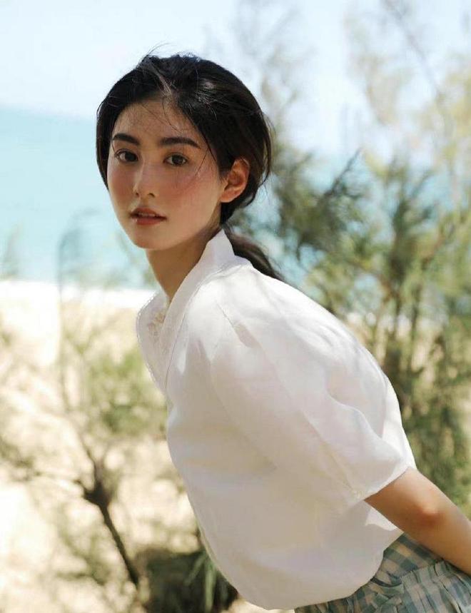 幼儿园女老师赌气炒股，亏掉60万后：老公买房同样亏 60 万，凭什么他算投资我算赌？