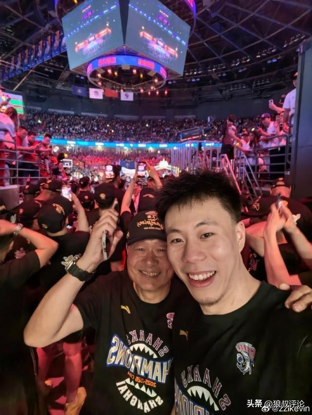 扑救失误导致球队输球,挪威门将尼兰德赛后抱头痛哭