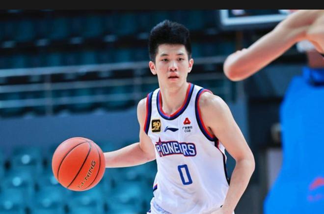 格林评文班亚马赛后离场争议